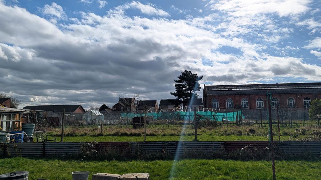 Property photo 3 of 7