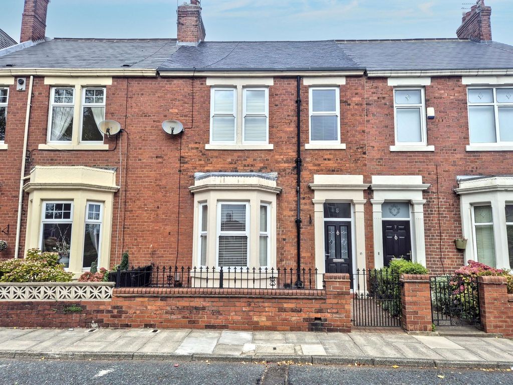 Property photo 1 of 29