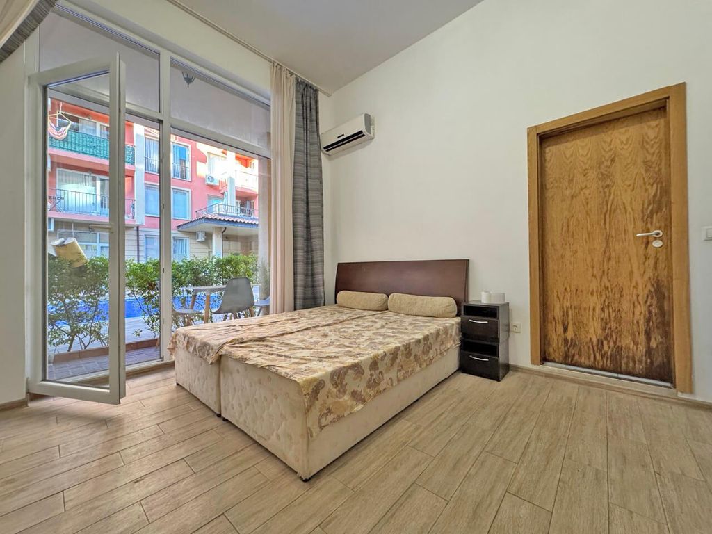 Property photo 2 of 7