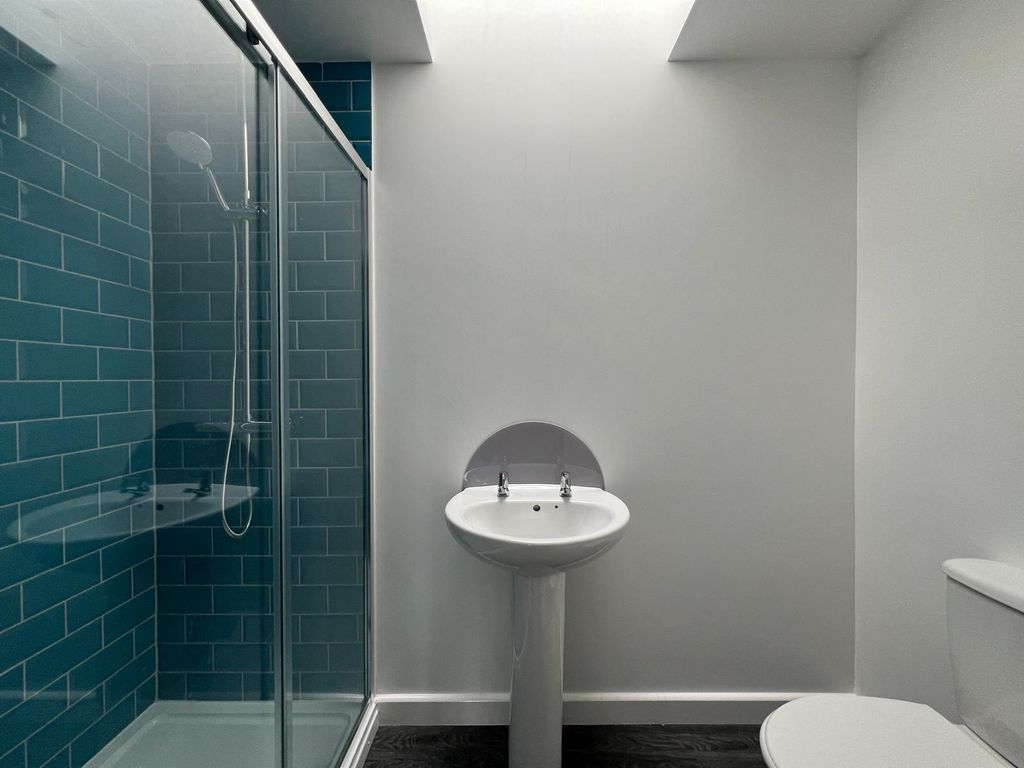 Property photo 3 of 3