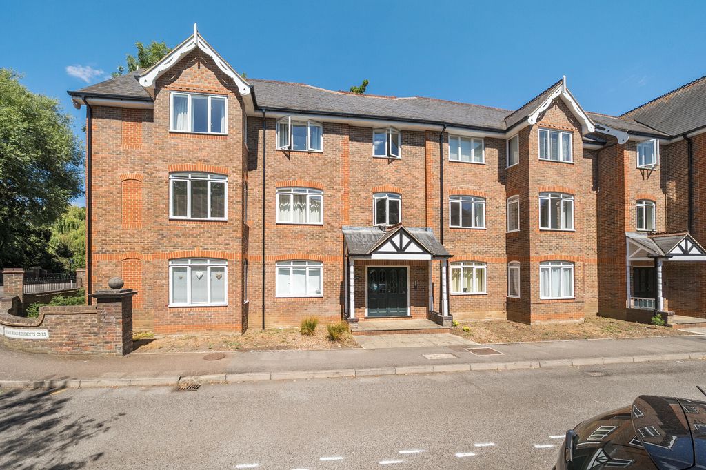 Property photo 1 of 10