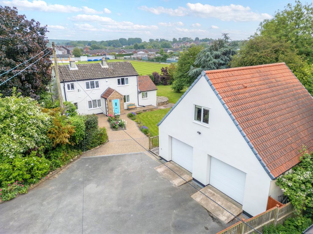 Property photo 1 of 39