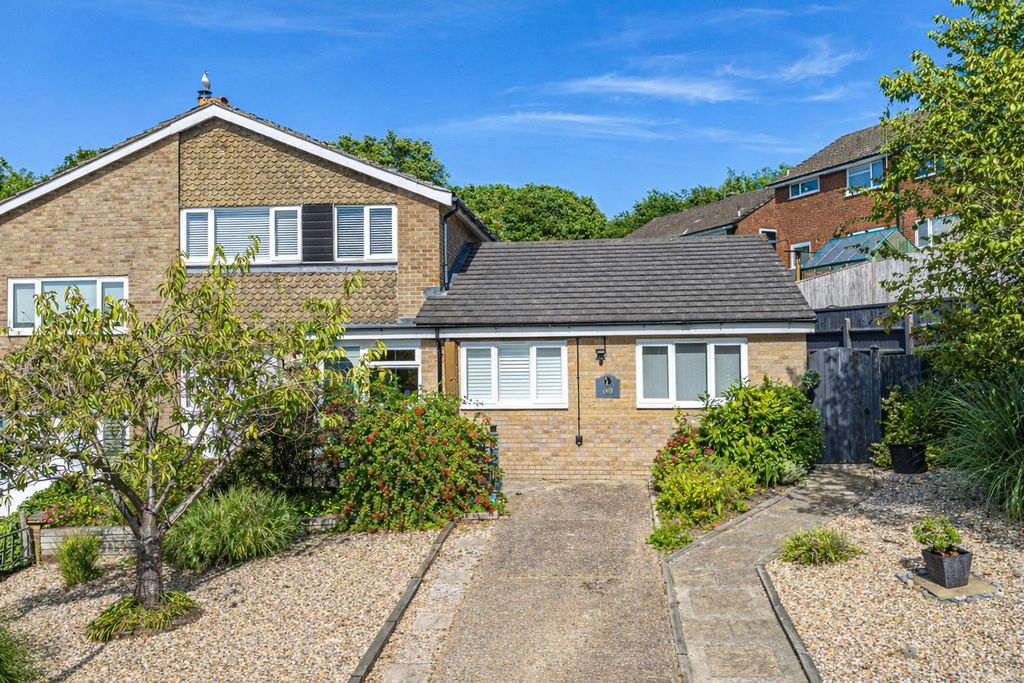 Property photo 1 of 26 A61201dc-F14A-49Fc-9d95-36Eb8Ffb2886.Png