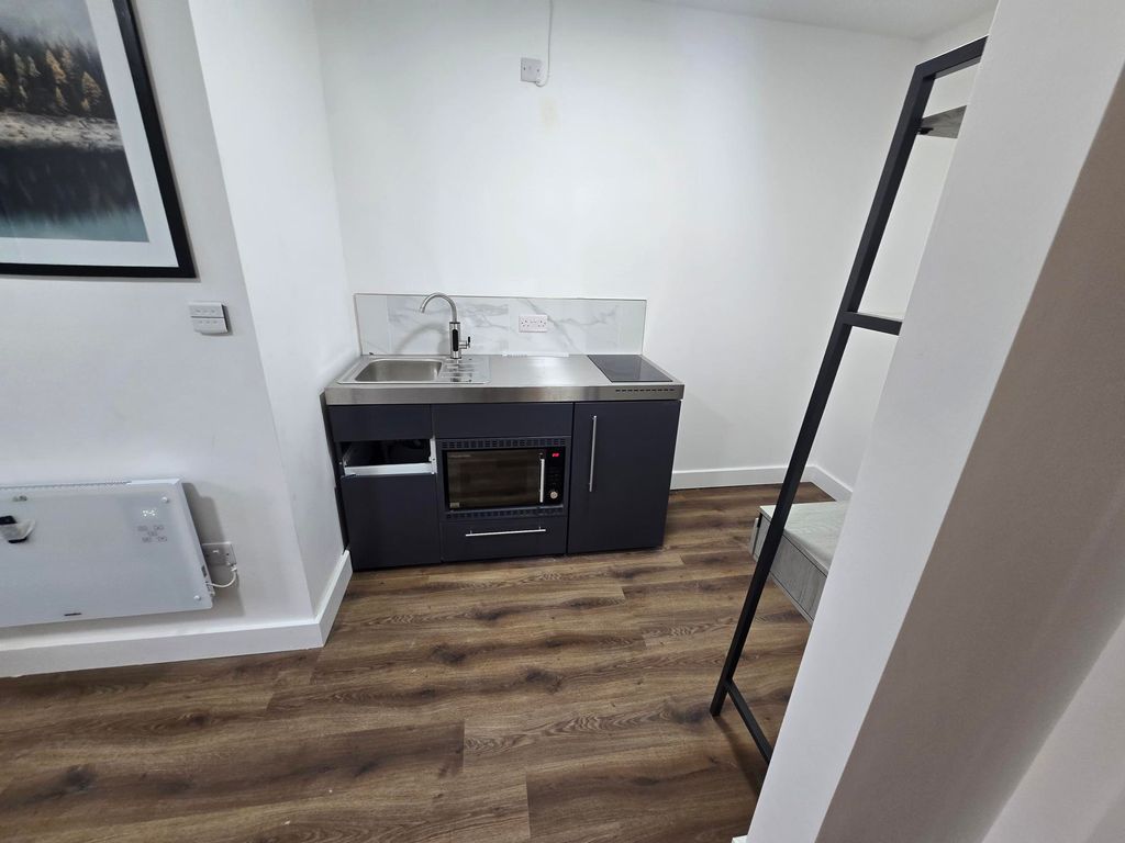 Property photo 3 of 4 Image