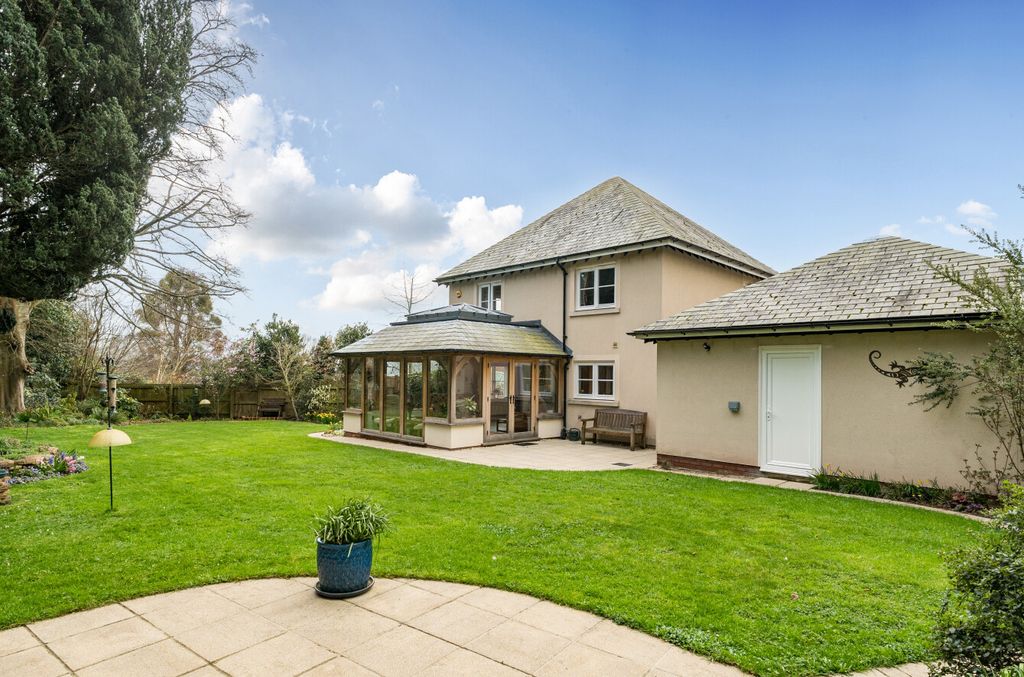 Property photo 2 of 25 1424687-21-69B0B5...