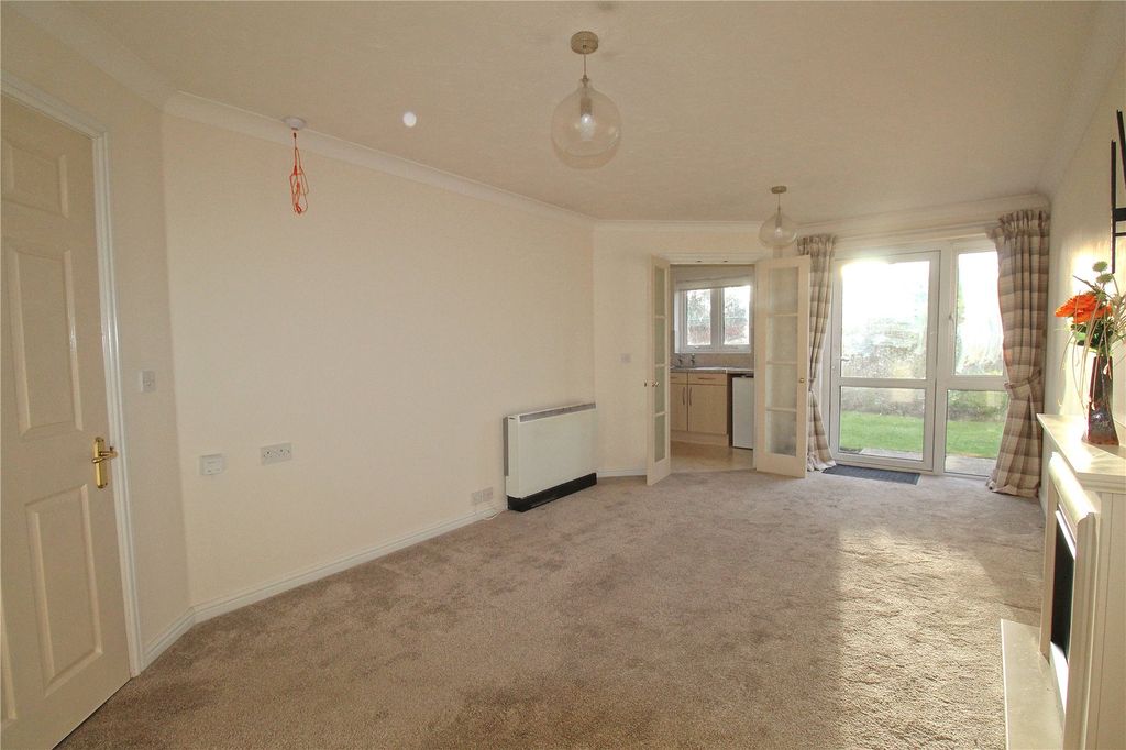 Property photo 3 of 15 Picture No. 13