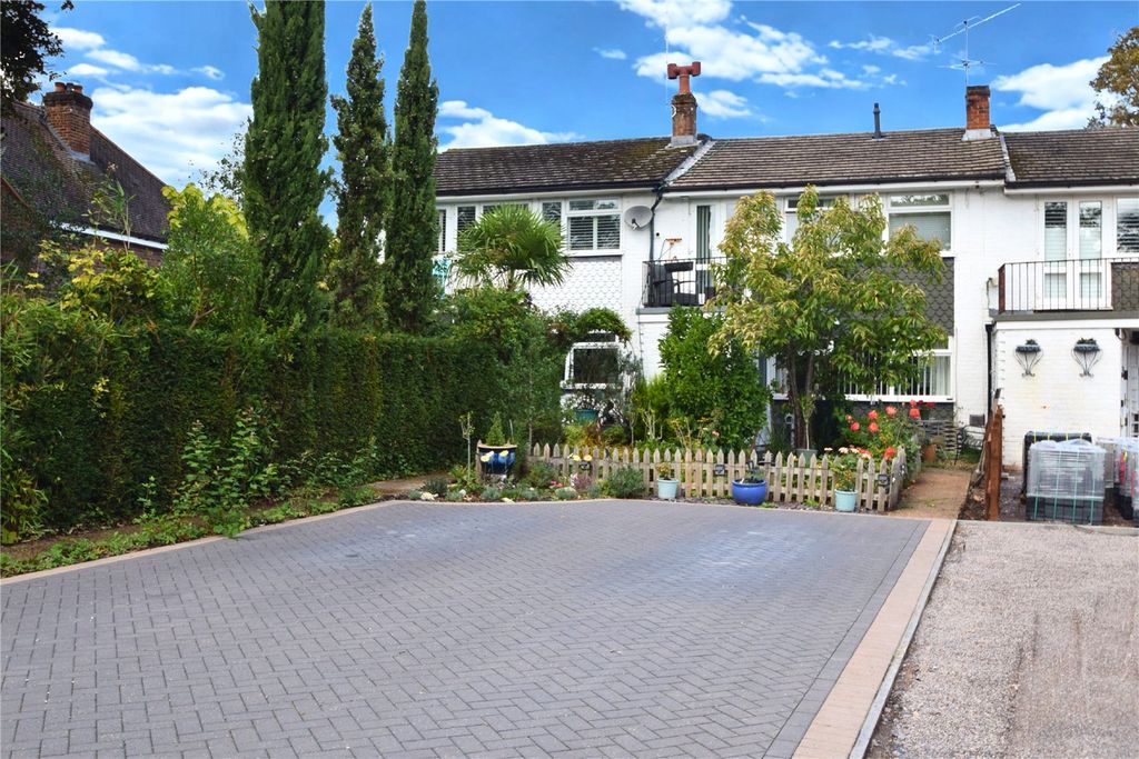 Property photo 1 of 14 Picture No. 16