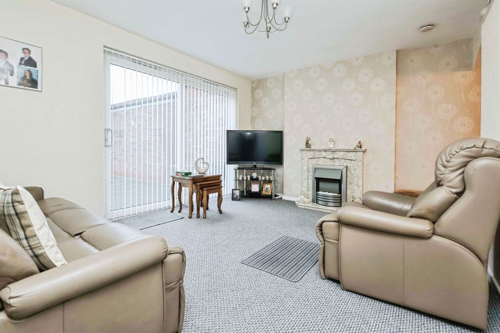 Property photo 3 of 15