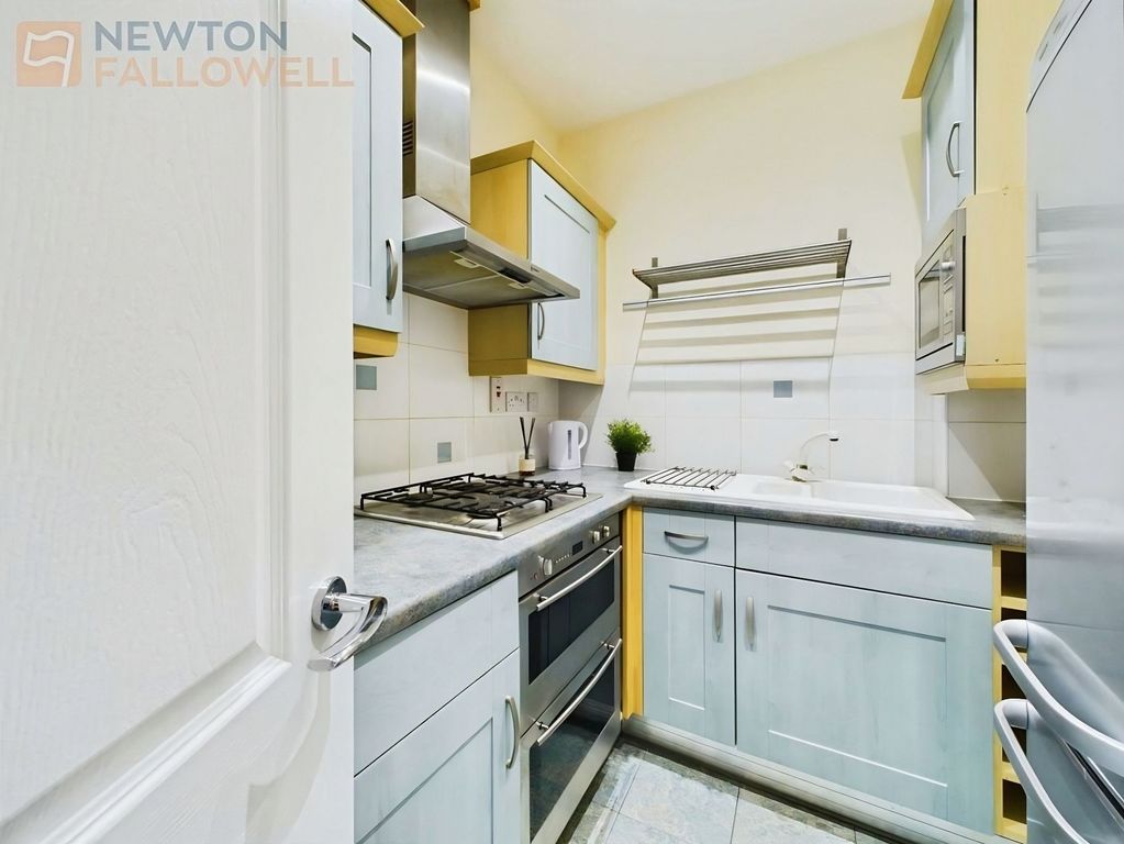 Property photo 2 of 9