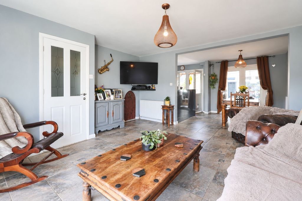 Property photo 3 of 23 Open Plan Lounge/Diner/Kitchen