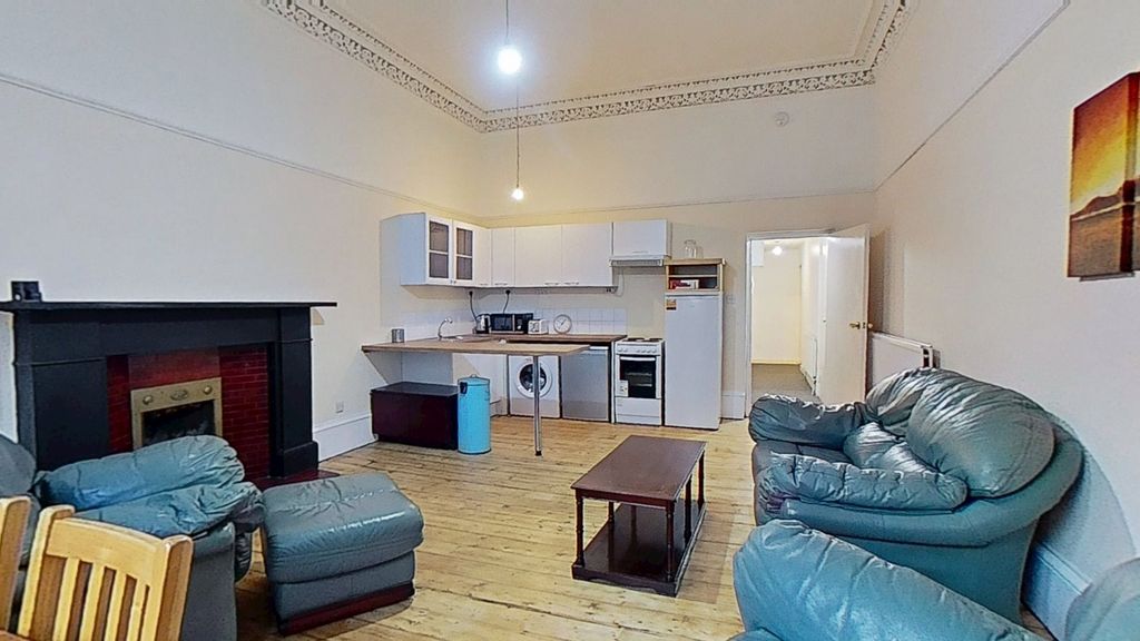 Property photo 3 of 9 Picture No. 05