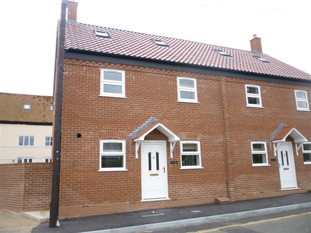 Property photo 2 of 7 Front