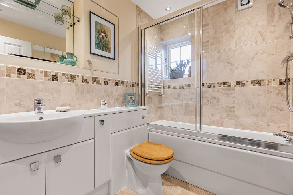 Additional image 20 of 4 bed detached house for saleAlmond Road, Bicester OX26