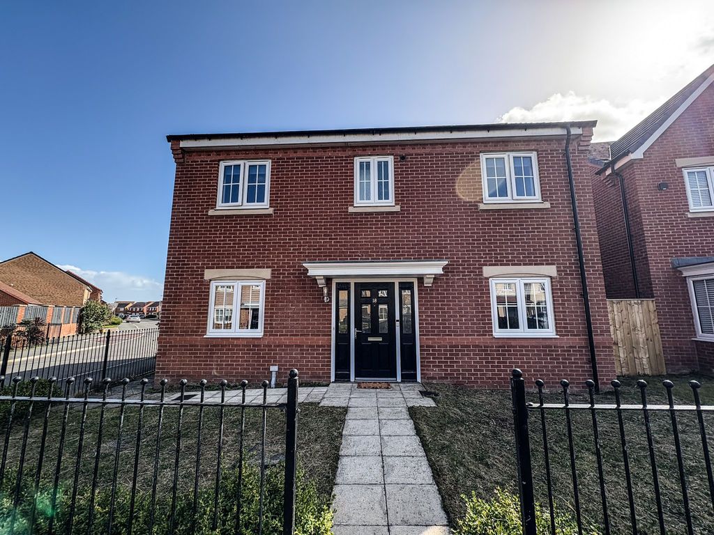 Property photo 1 of 19 Photo 9