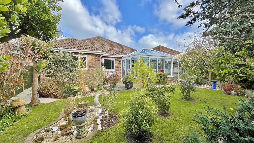 Property photo 2 of 28 Outside - Rear