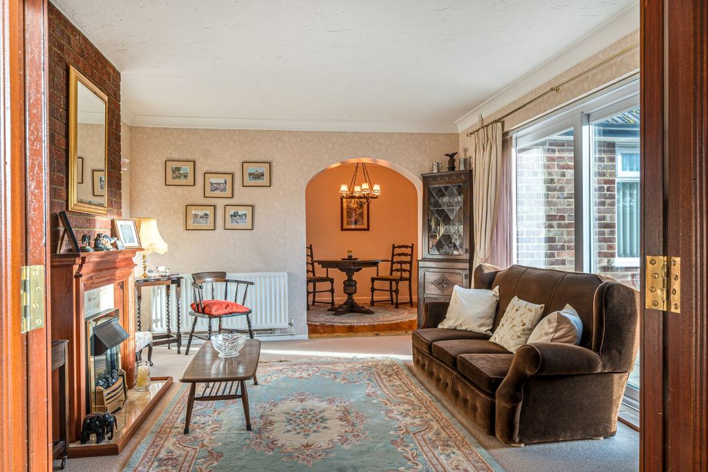 Property photo 3 of 30 Reception Room