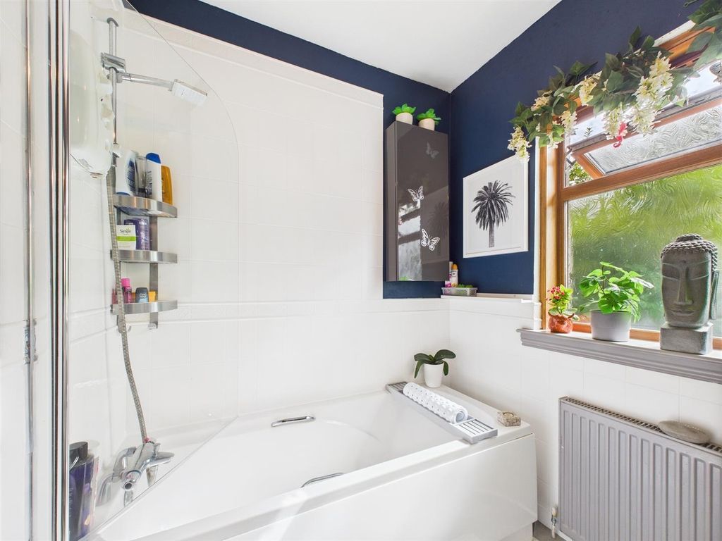 Additional image 10 of 4 bed detached house for sale39 Oakbank Crescent, Perth PH1