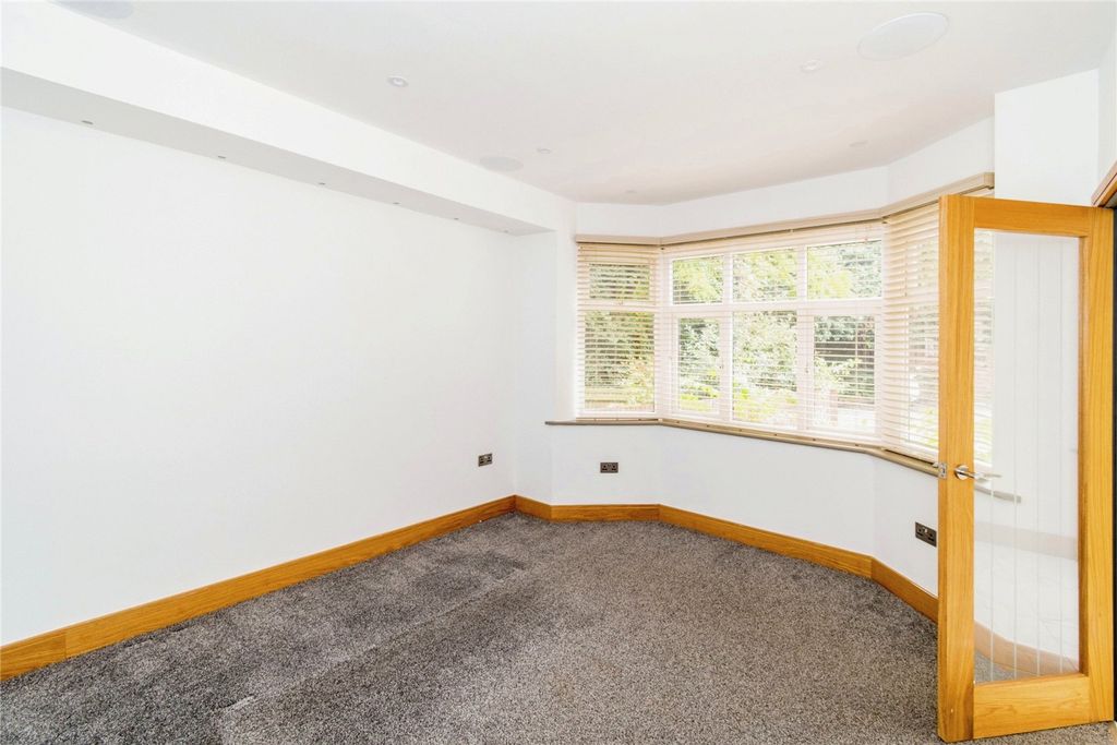 Property photo 2 of 14 Picture No. 07