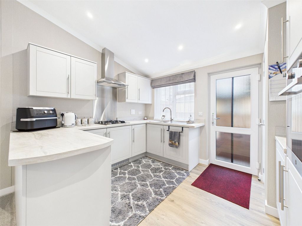 Property photo 2 of 13 Picture No. 06