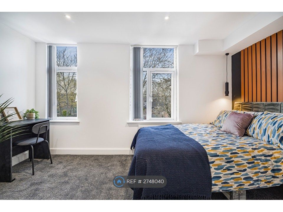 Property photo 3 of 21