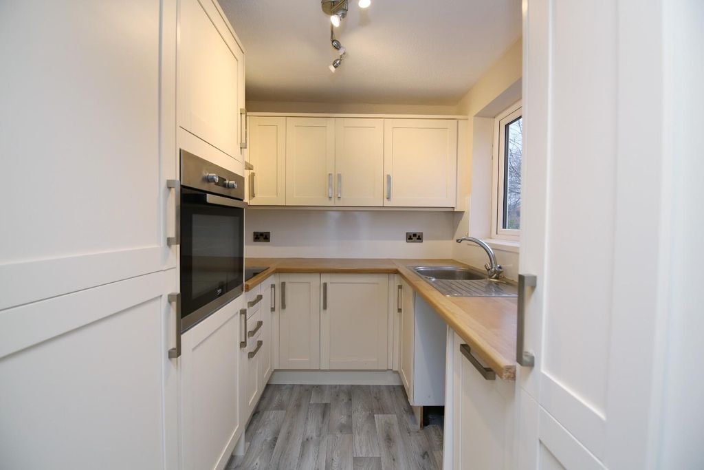 Property photo 2 of 19 Jv6A1414.Jpg