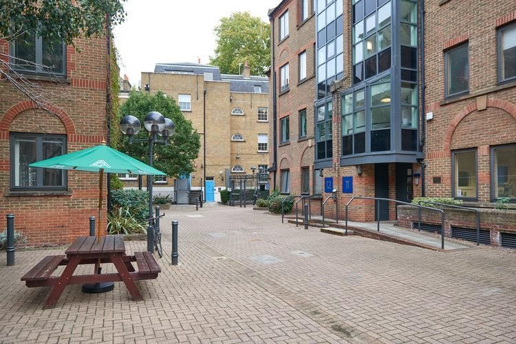 Property photo 2 of 9 Serviced Office, City Road, Islington, Ec1|