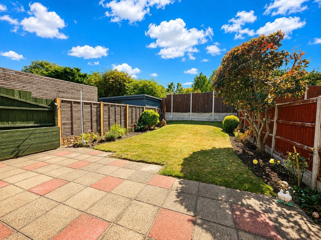 Property photo 2 of 16