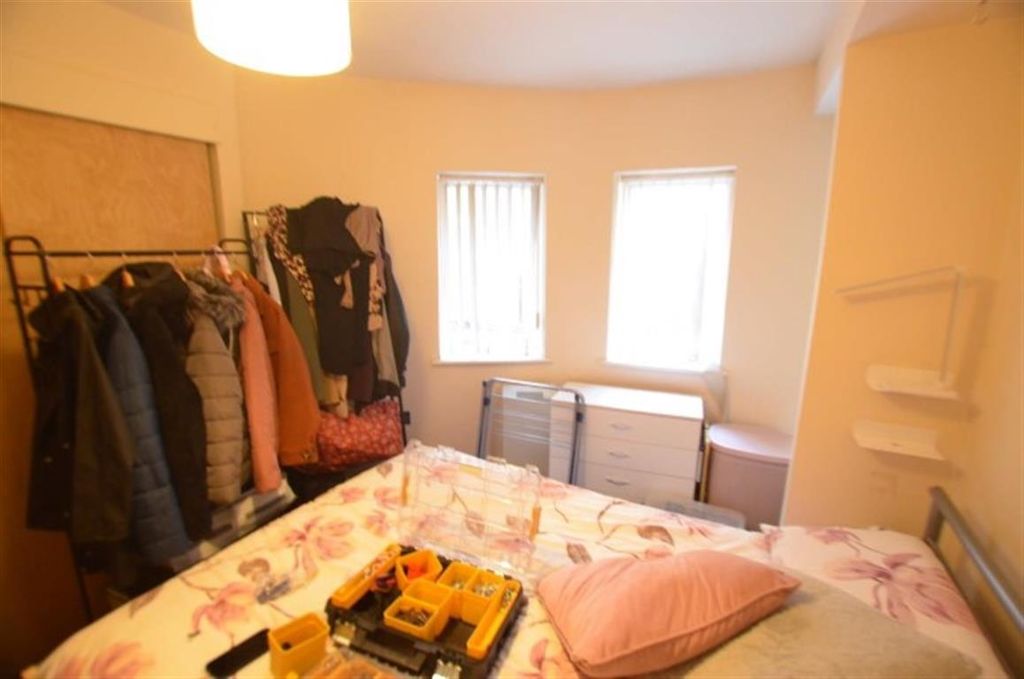 Property photo 2 of 2