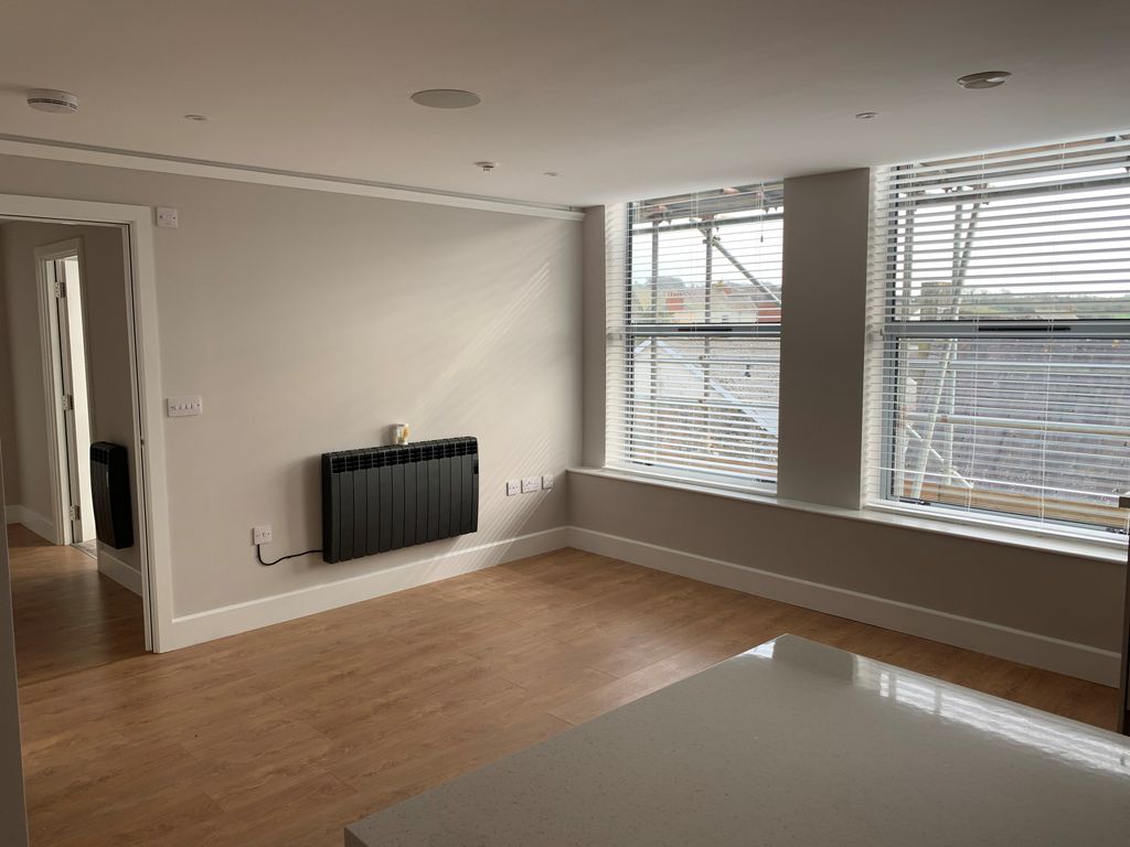 Property photo 3 of 5