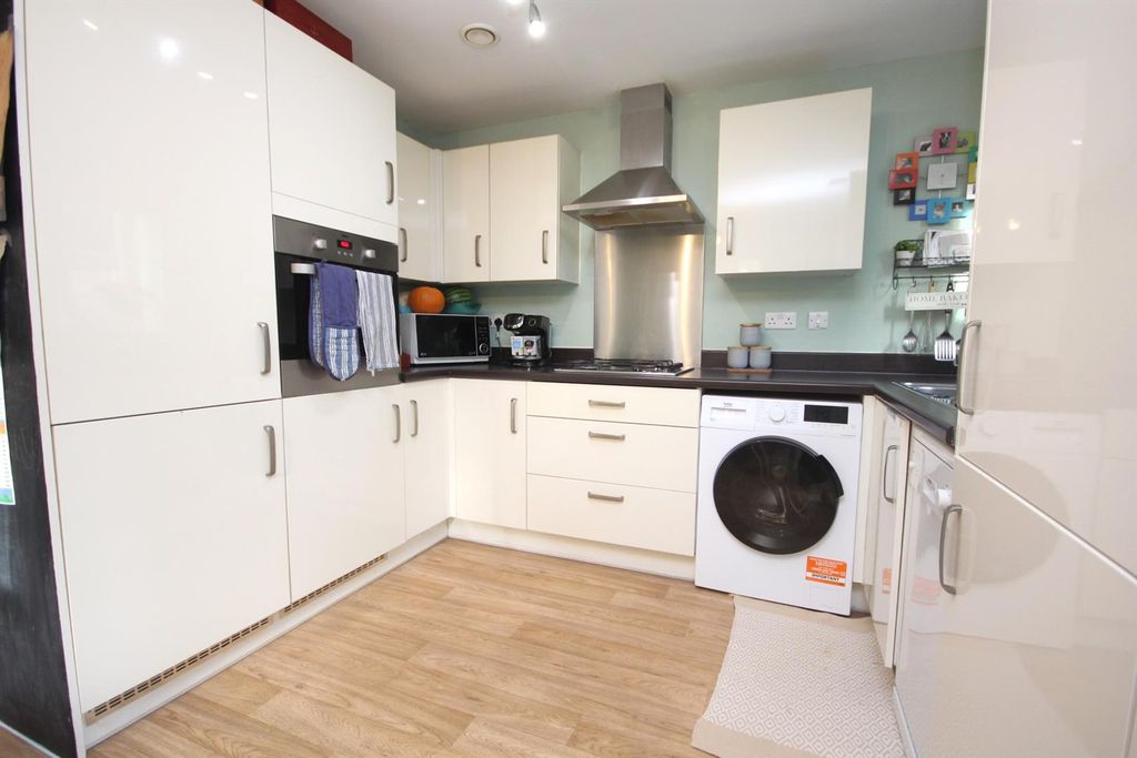 Property photo 3 of 11 Img_7226.Jpg