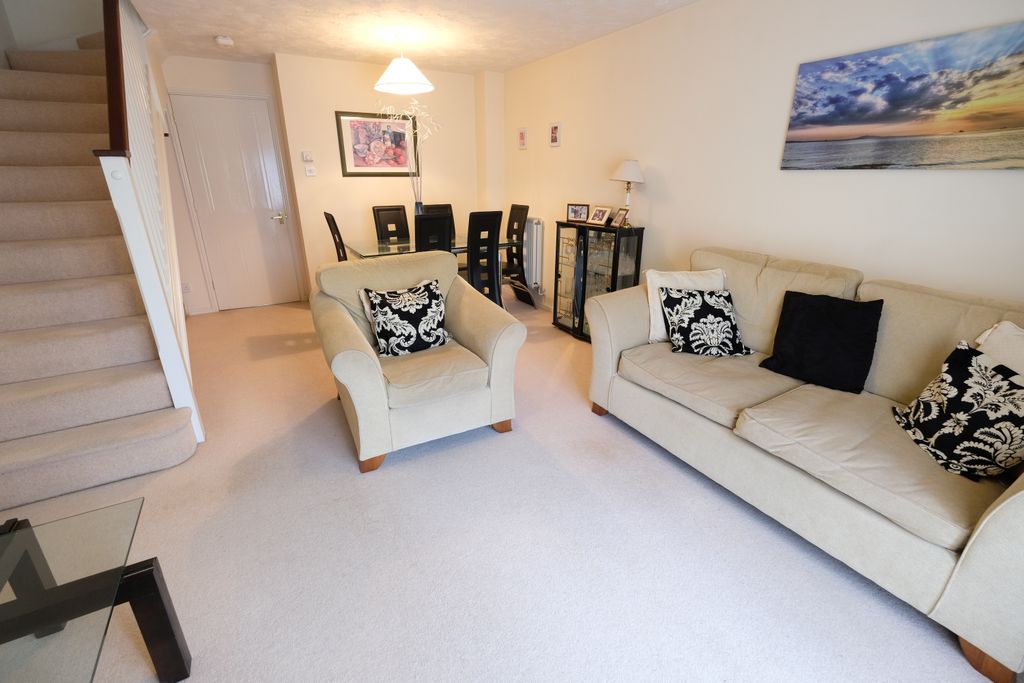 Property photo 2 of 13 Sitting/Dining Room