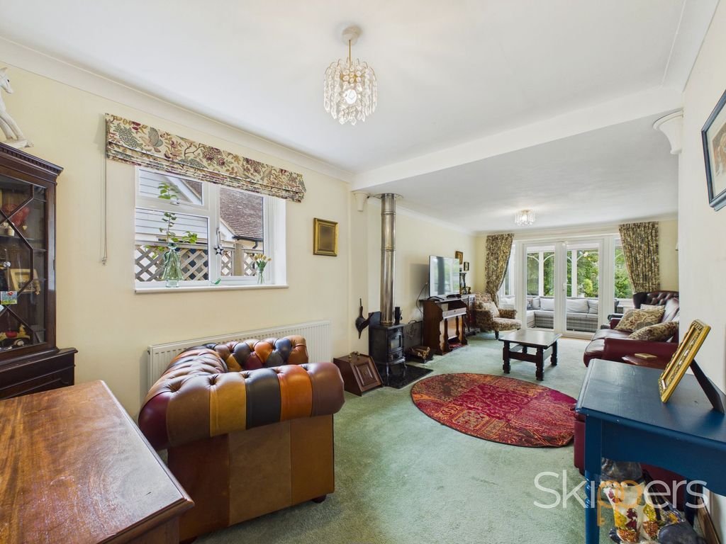 Property photo 2 of 30