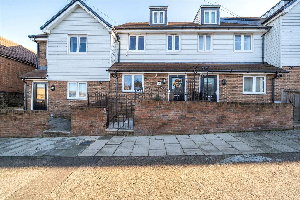 Property photo 1 of 24 Picture No. 29