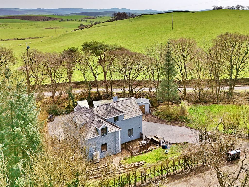 Property photo 1 of 38