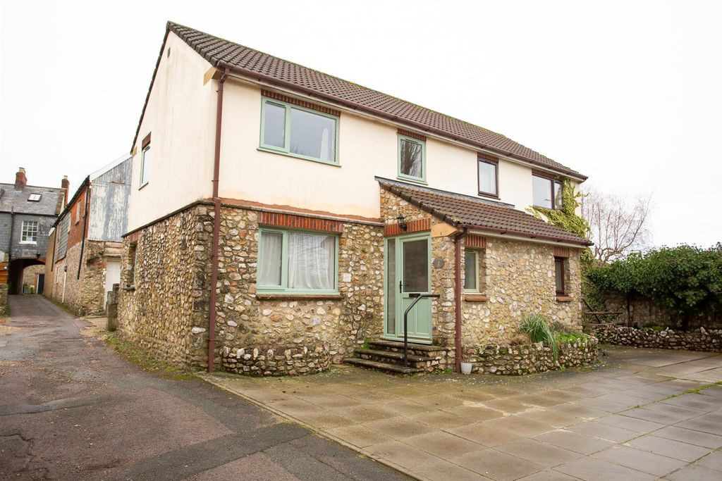 Property photo 1 of 15 Derb7831.Jpg