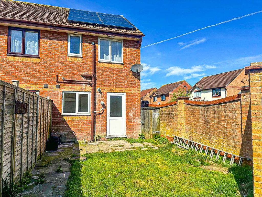 Property photo 1 of 10 4928470