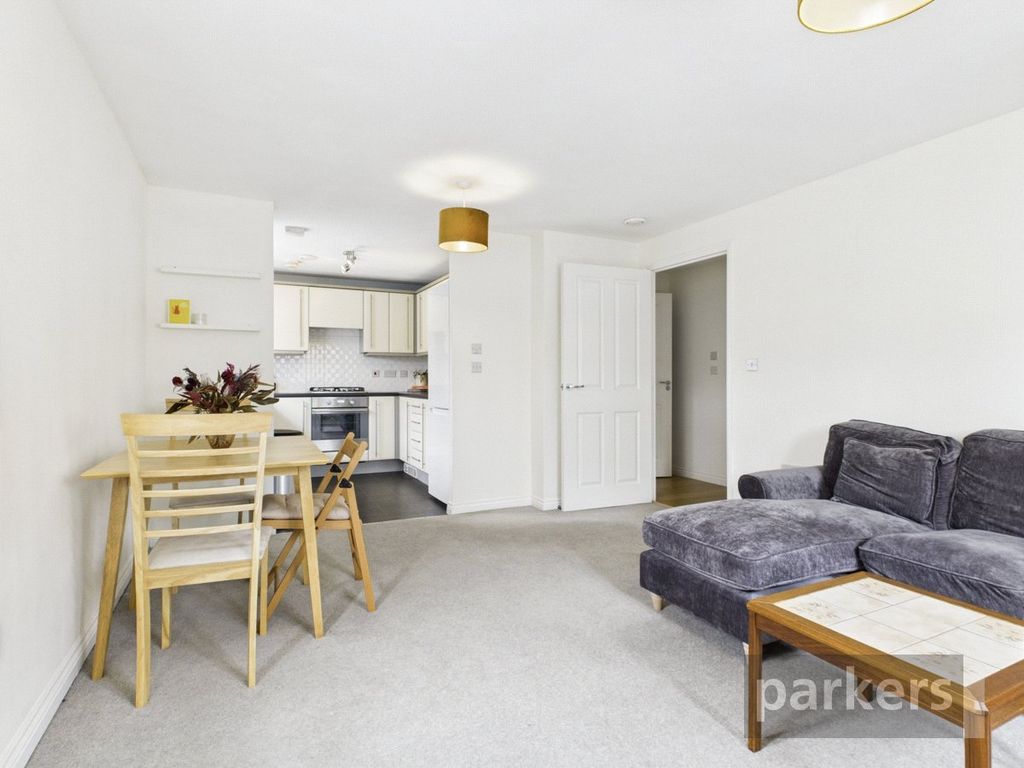 Property photo 2 of 16 Living Room