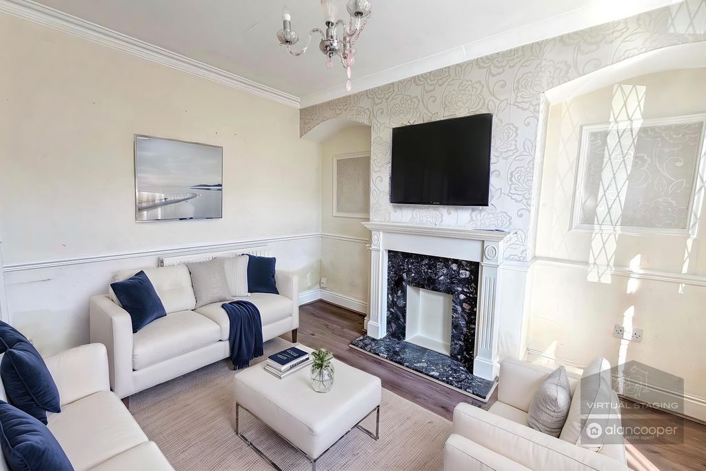 Property photo 2 of 18 4848612