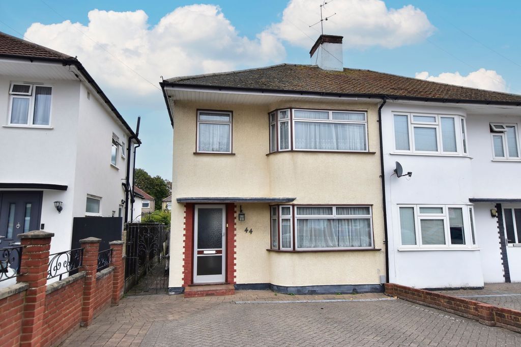 Property photo 1 of 16