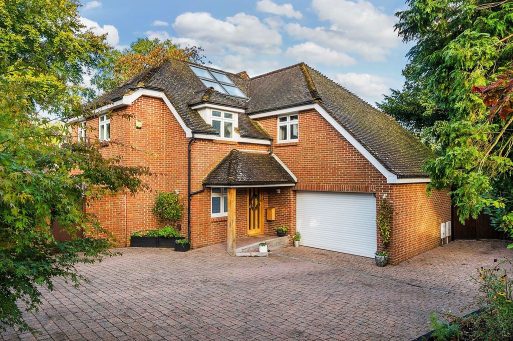 Property photo 1 of 36