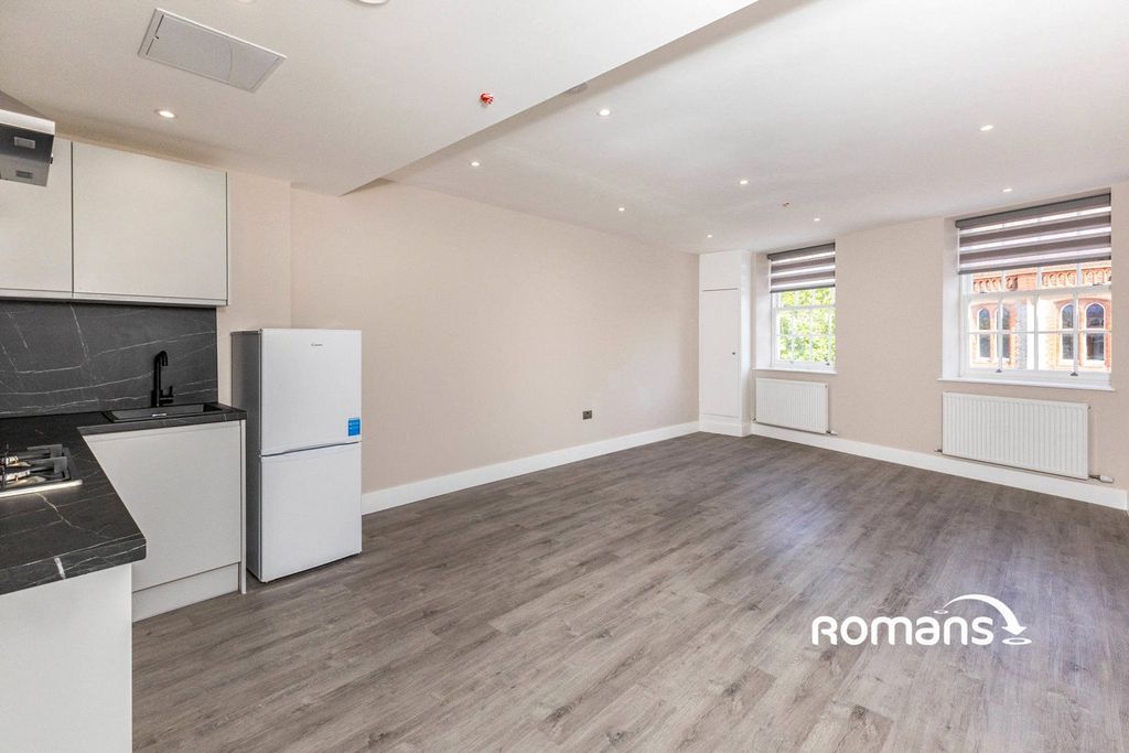 Property photo 2 of 10 Picture No. 01