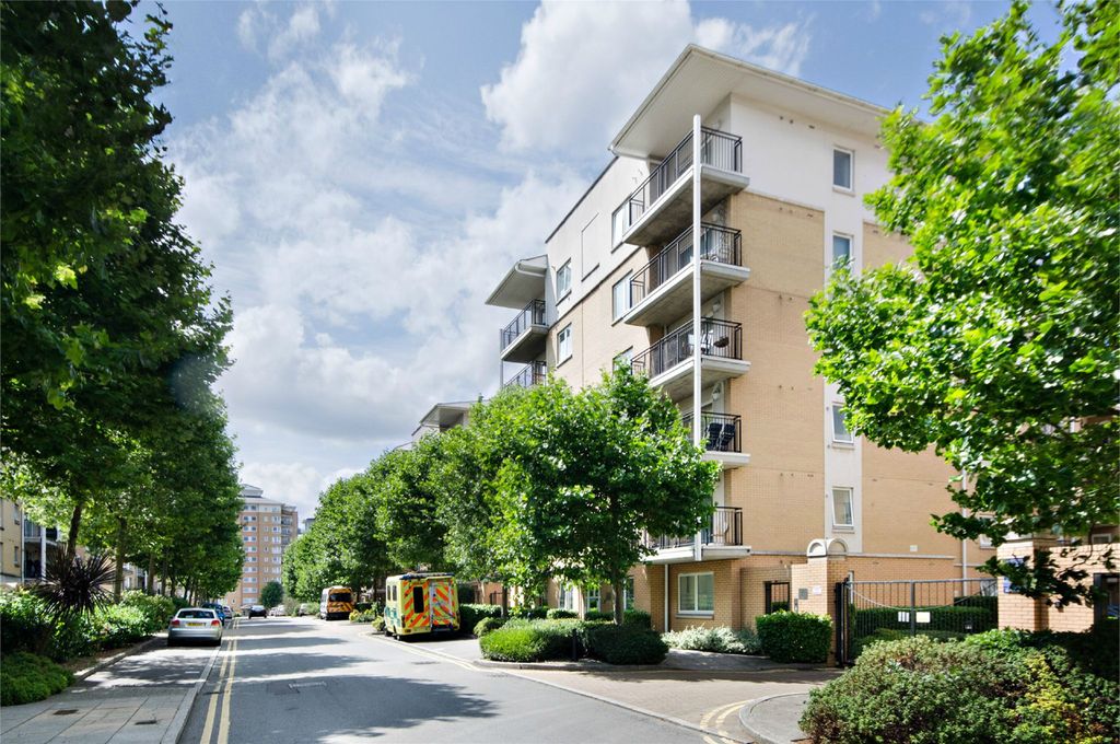 Property photo 2 of 10 Exterior