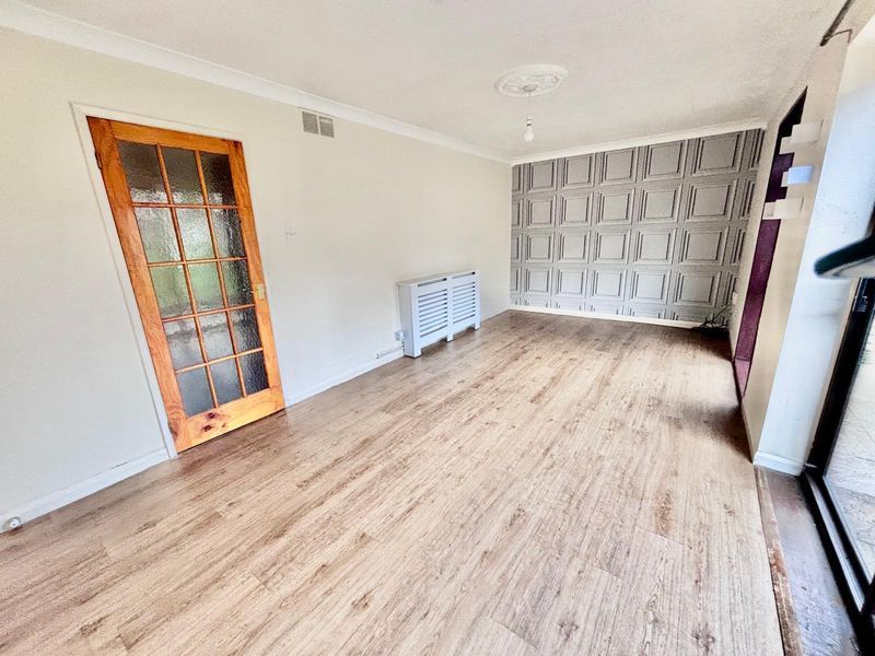 Property photo 3 of 12 Lounge/Dining Room