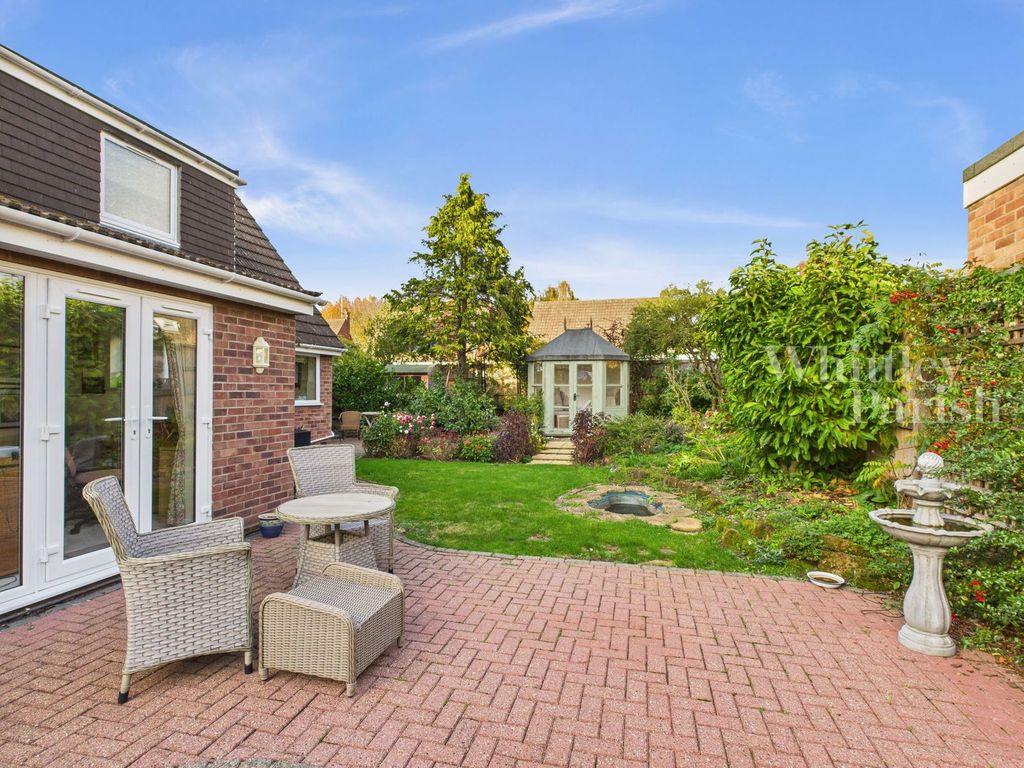 Property photo 2 of 24