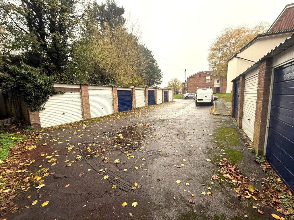 Property photo 3 of 7 Waiblingen Way 1.Jpg