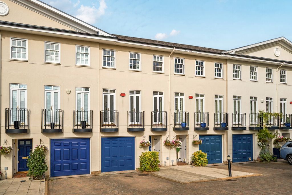 Property photo 1 of 15 1-6Ac533B29536c-1...