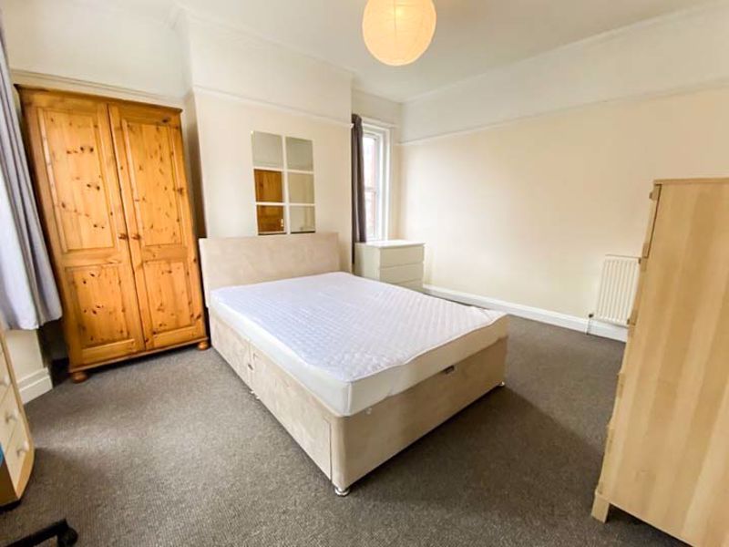 Additional image 9 of 6 bed detached house to rentWaterloo Road, Winton BH9