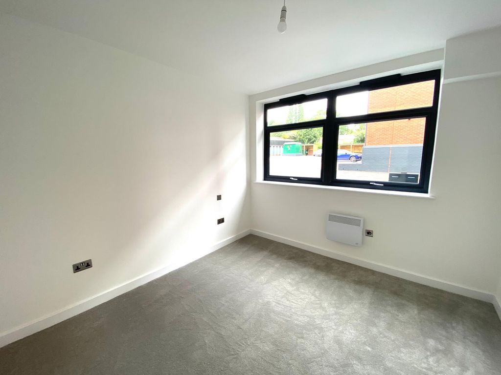 Property photo 3 of 5