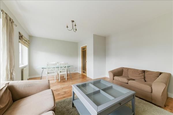 Property photo 3 of 13 Picture 3