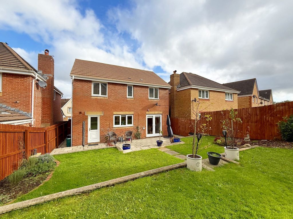 Property photo 3 of 29 Rear Garden